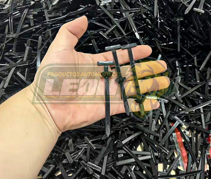 CINCHO NAILON 9 cm c/CAPUCHON AUTOBROCANTES 20x90x5 mm DIAMETRO DE CAPUCHÓN 14.5 mm