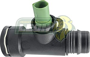 CONECTOR RADIADOR INFERIOR VW PASSAT 2.8L 98-05, AUDI A4 2.8L 97-01,  A4 QUATTRO 2.8L 98-01, A6 2.8L 98-01,  A6 QUATTRO 2.8L 98-01, A6 QUATTRO 2.7L 00-04, S4 2.7L 00-02 PLASTICO c/SENSOR (120-323)