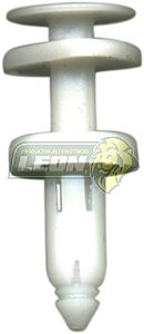 GRAPA PLASTICA VESTIDURA G.M. SUBURBAN TRES CABEZAS