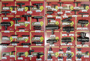 MUESTRARIO DE TES PLASTICO, CONECTORES Y CONEXIONES RÁPIDAS DE NAYLON (JUEGO DE DOS TABLAS)