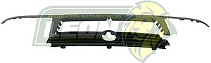 PARRILLA VW DERBY 1.8L 97-03 (2 PARTES, SIN EMBLEMA)
