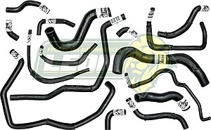 MANGUERAS MOLDEADAS DE ENFRIAMIENTO NISSAN URVAN 2.5L 09-24 (KIT c/16 pzas.) LEÓN