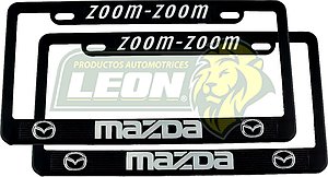 PORTAPLACAS NEGRAS GRABADAS MAZDA LETRAS CROMADAS (JGO. c/2 pzas.)