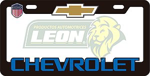 PORTAPLACAS DELUXE CHEVROLET REALZADA, DECORADO SERIGRAFIA Y HOT ESTAMPING (JGO. c/2 pzas.)