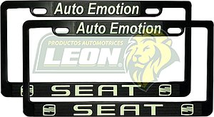 PORTAPLACAS NEGRAS GRABADAS SEAT LETRAS FLUORESCENTES (JGO. c/2 pzas.)