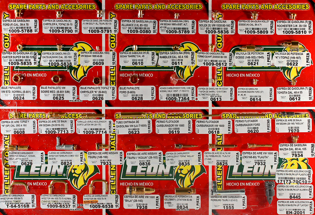 MUESTRARIO DE PARTES PARA CARBURADOR VARIOS MODELOS