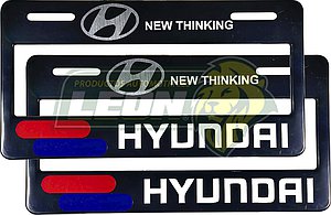 PORTAPLACAS NEGRAS NUMERICO 7 cm. SOLO SE VEN LOS # Y LETRAS STICKER HYUNDAI (JGO c/2 pz.)