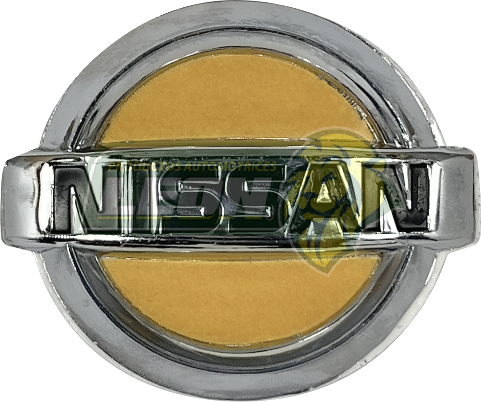 EMBLEMA TRASERO NISSAN VERSA 12-15 C/ADHERIBLE ØA: 7.2 cm, ØB: 8.7 cm